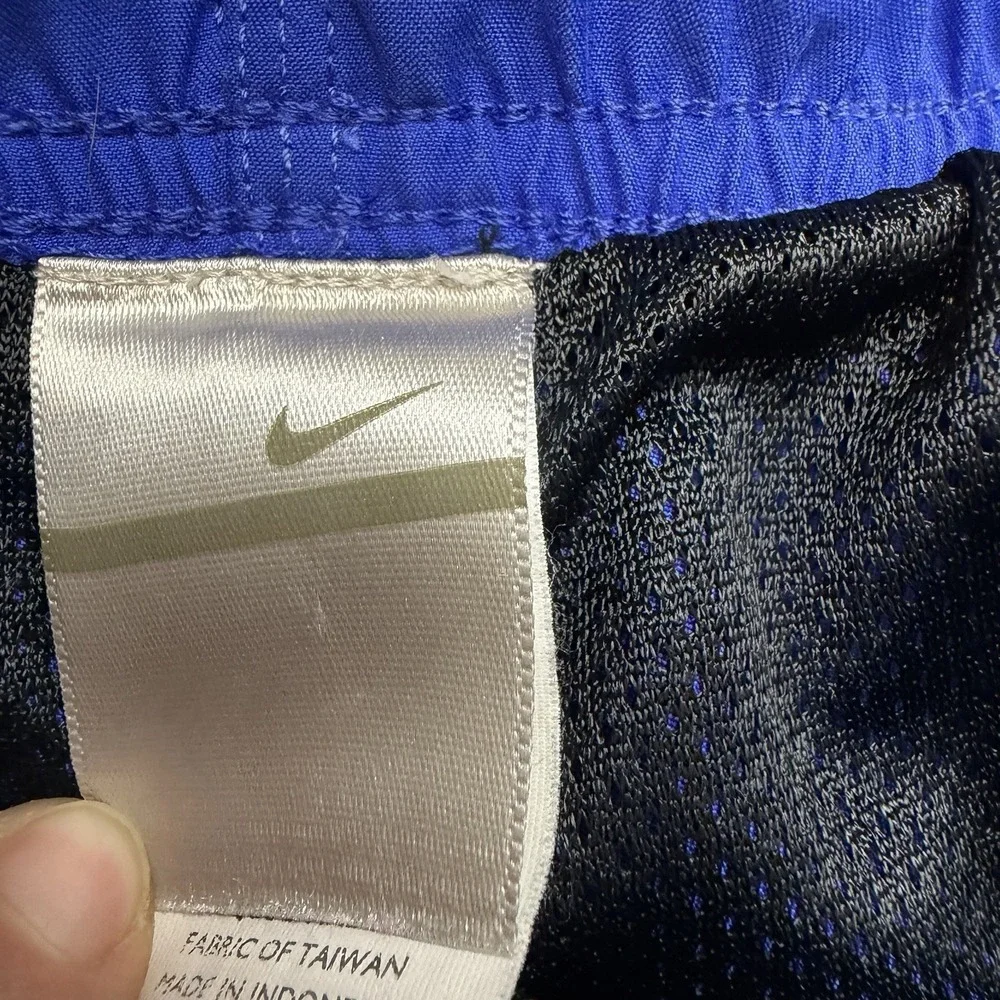 Nike Silver Tag Athletic Shorts XL  Blue 7" Inseam Retro Running Y2K Swim - Picture 4 of 9